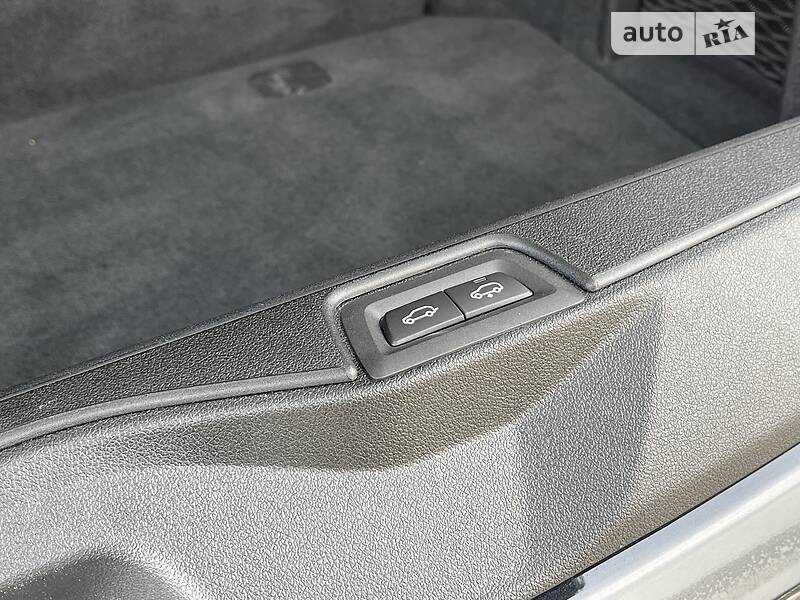 Позашляховик / Кросовер BMW X7 2020 в Києві