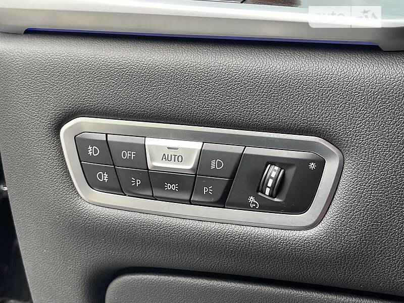Позашляховик / Кросовер BMW X7 2020 в Києві