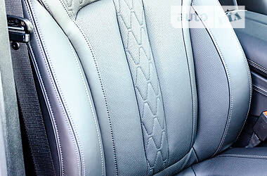 Внедорожник / Кроссовер BMW X7 2020 в 