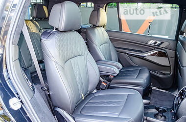 Внедорожник / Кроссовер BMW X7 2020 в 