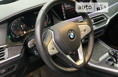 Позашляховик / Кросовер BMW X7 2020 в 