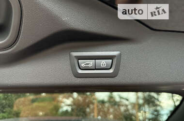 Позашляховик / Кросовер BMW X7 2020 в 