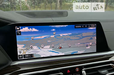 Позашляховик / Кросовер BMW X7 2020 в 