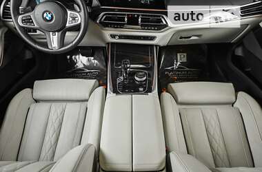 Позашляховик / Кросовер BMW X7 2020 в 