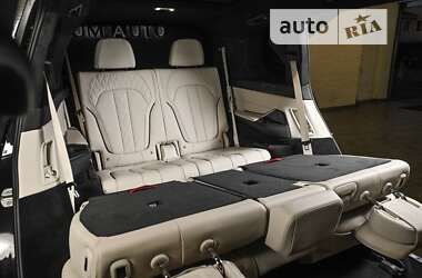 Позашляховик / Кросовер BMW X7 2020 в 
