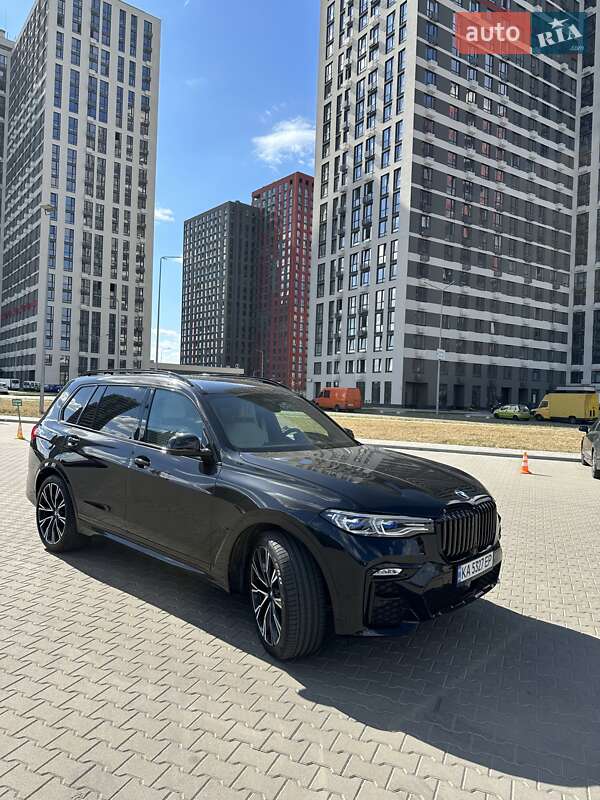 Позашляховик / Кросовер BMW X7 2020 в Києві