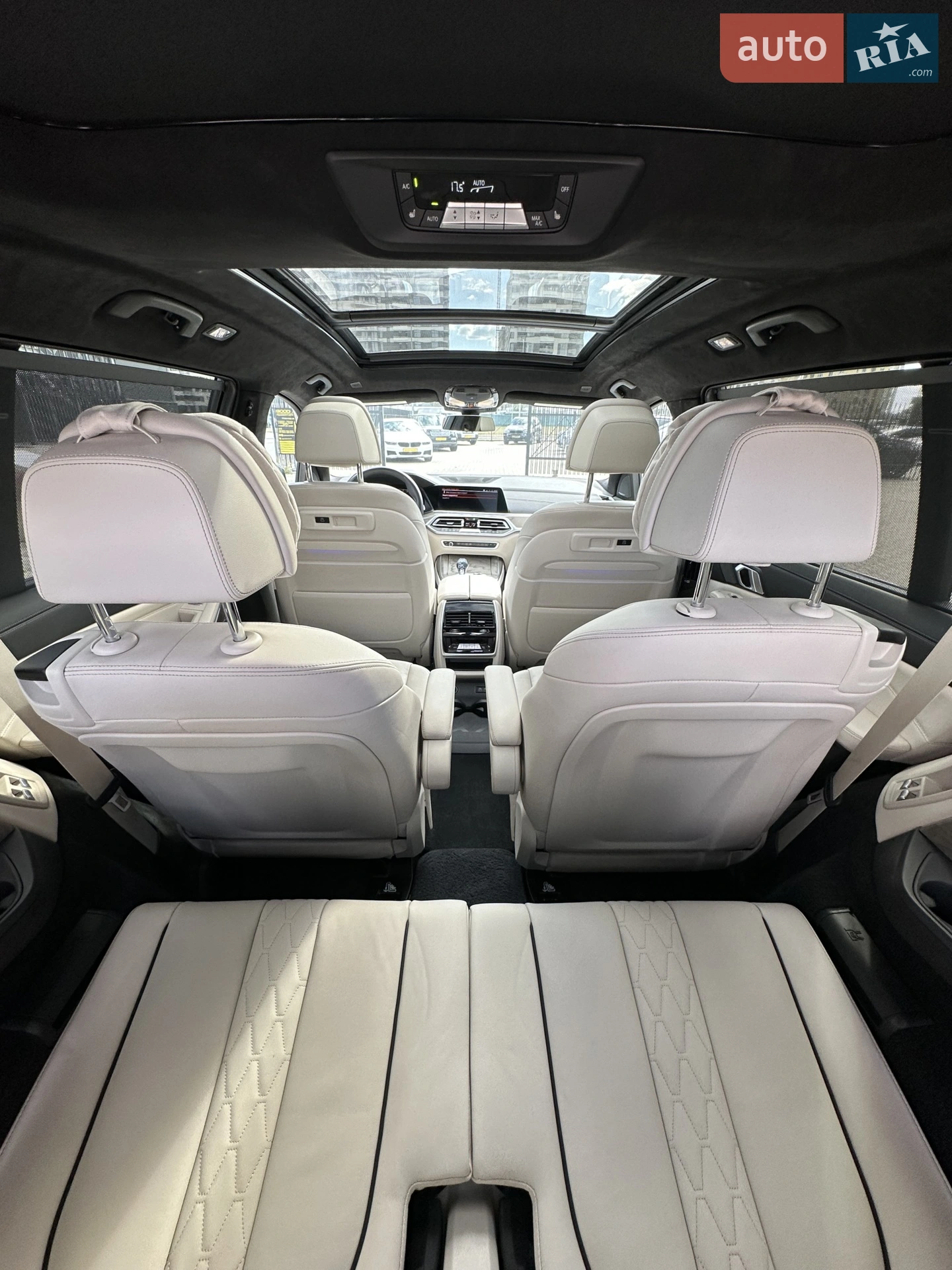 2020 BMW X7 - мініатюра 21