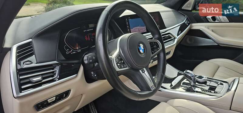 Внедорожник / Кроссовер BMW X7 2020 в Житомире