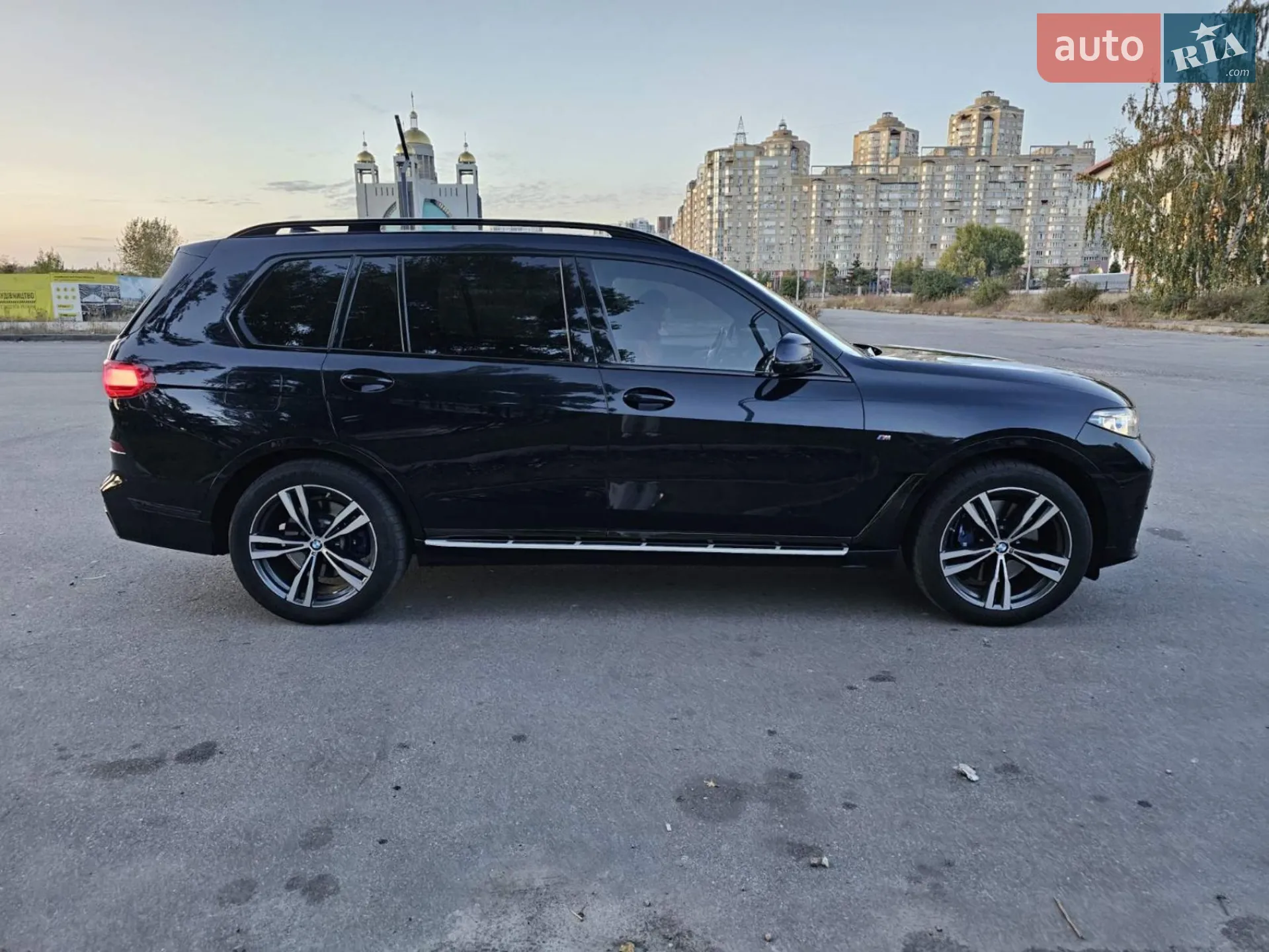 2020 BMW X7 - мініатюра 3