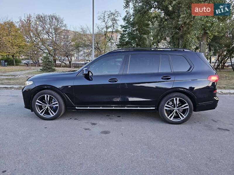 Позашляховик / Кросовер BMW X7 2020 в Києві фото 7 Позашляховик / Кросовер BMW X7 2020 в Києві