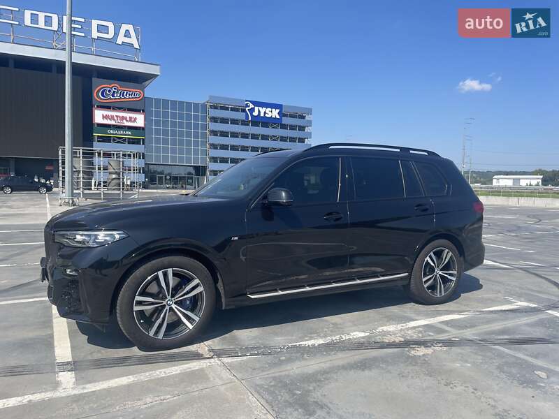 Позашляховик / Кросовер BMW X7 2020 в Києві