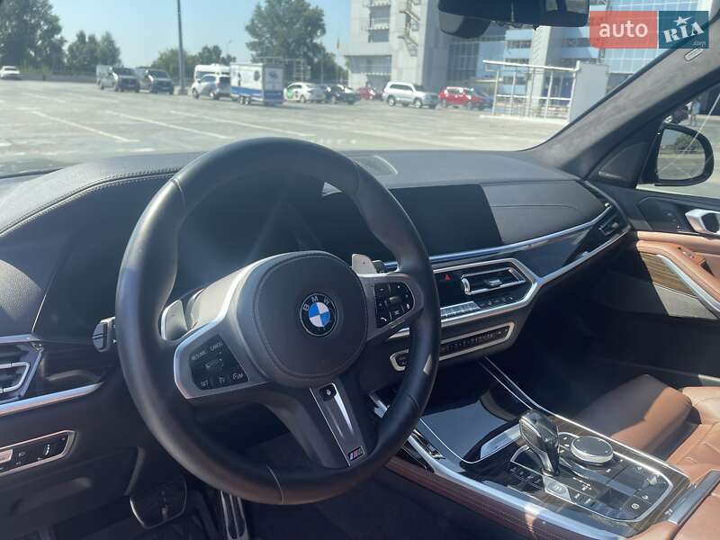 Позашляховик / Кросовер BMW X7 2020 в Києві