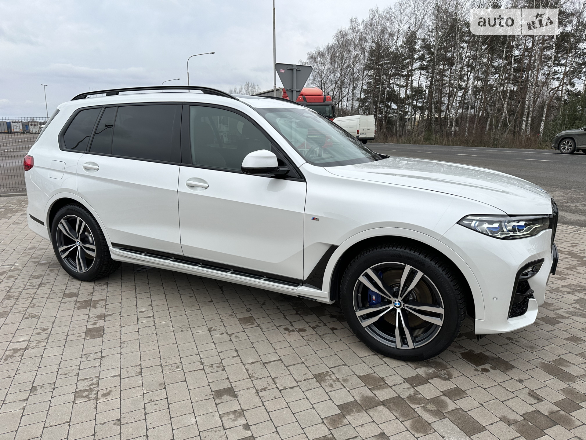 2019 BMW X7 - мініатюра 16