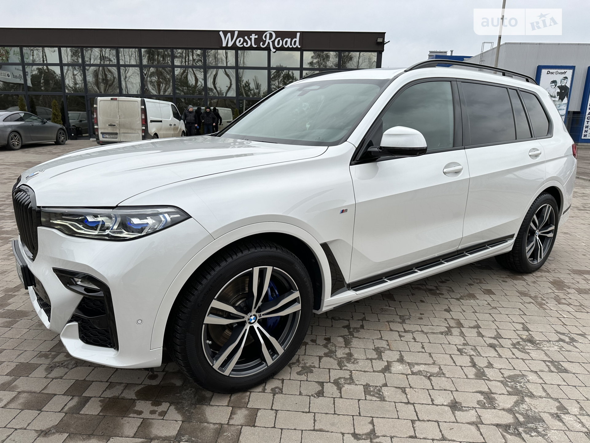 2019 BMW X7 - мініатюра 17