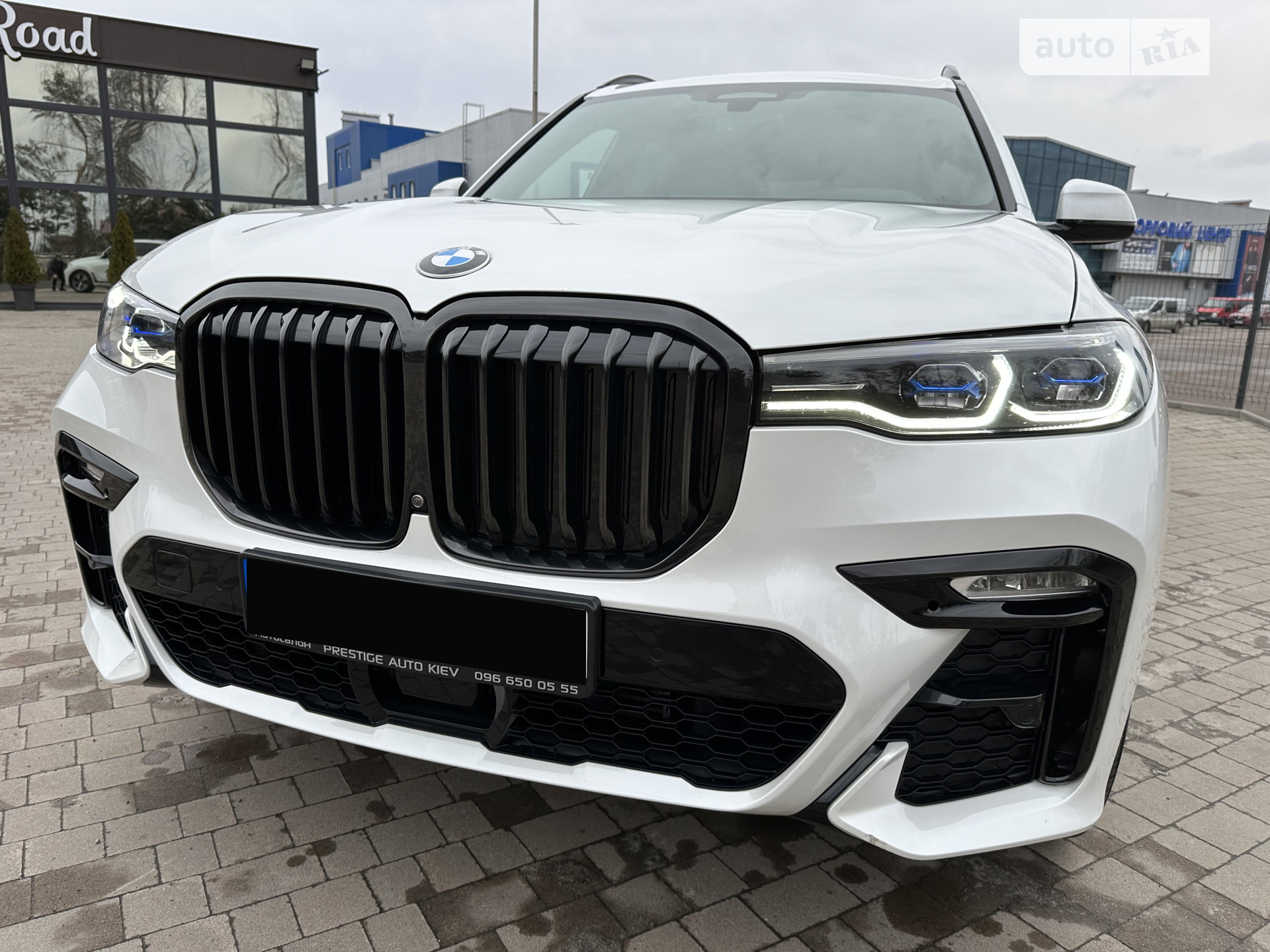 2019 BMW X7 - мініатюра 19