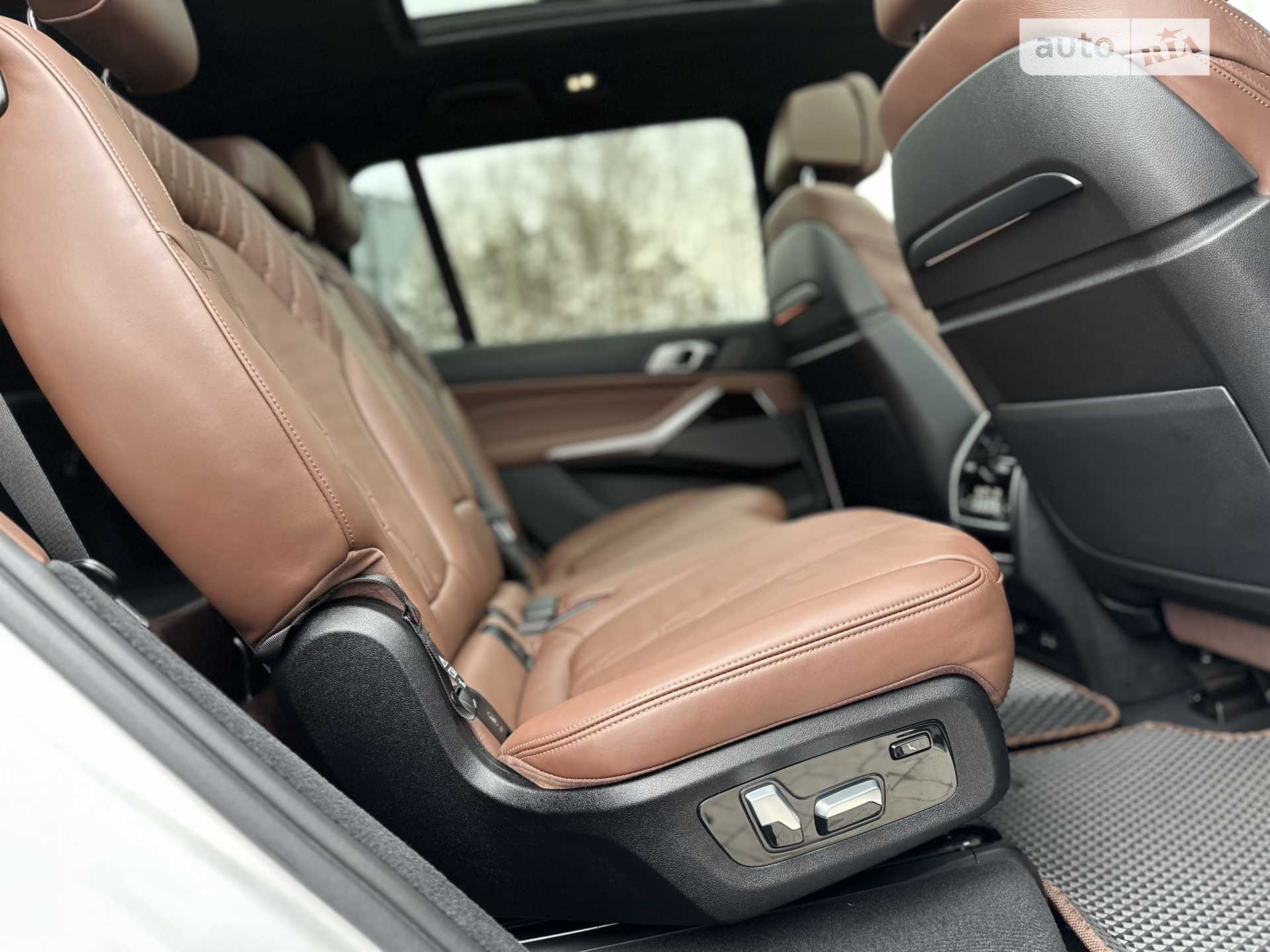 2019 BMW X7 - мініатюра 48