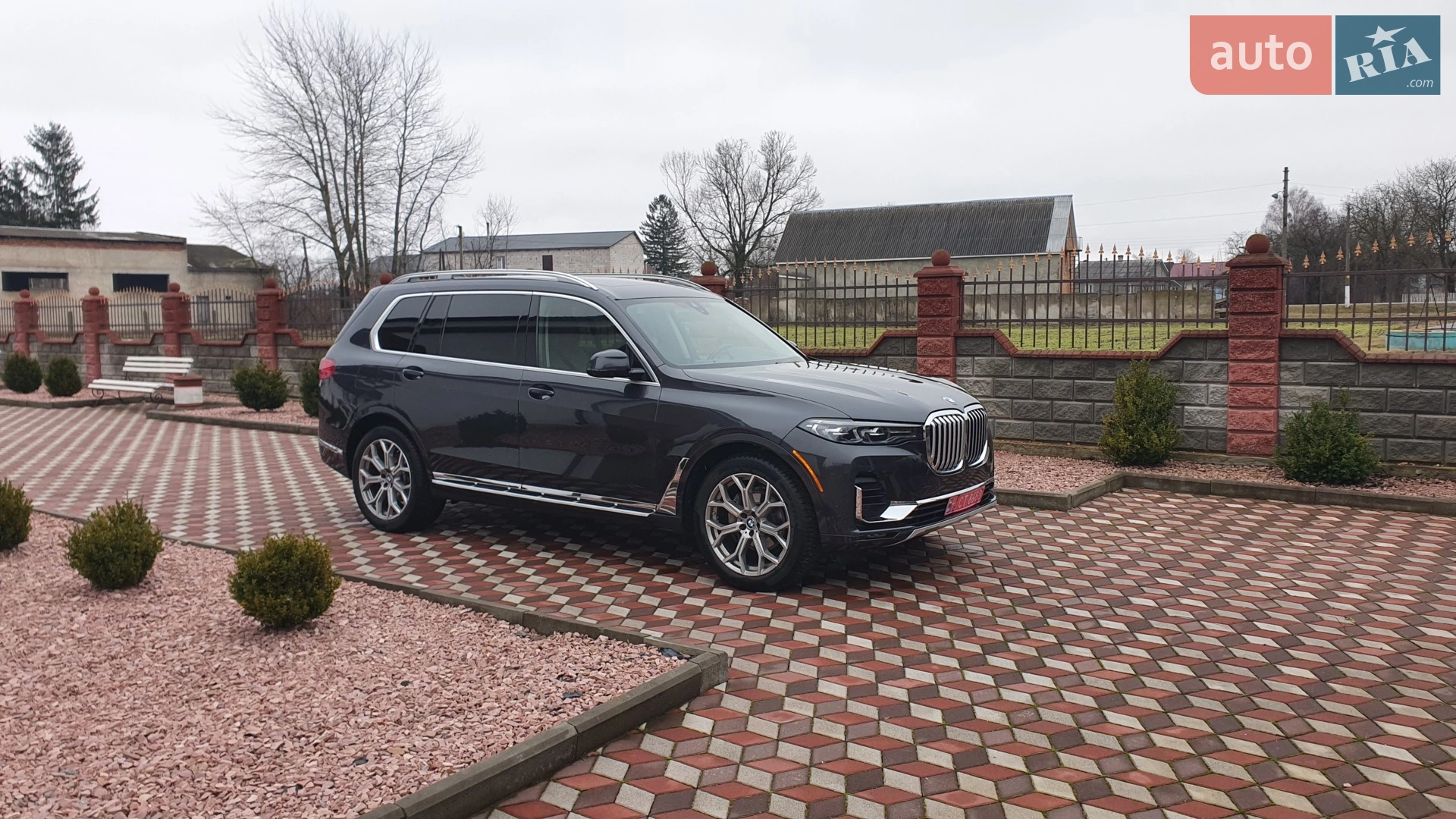 2021 BMW X7 - мініатюра 34