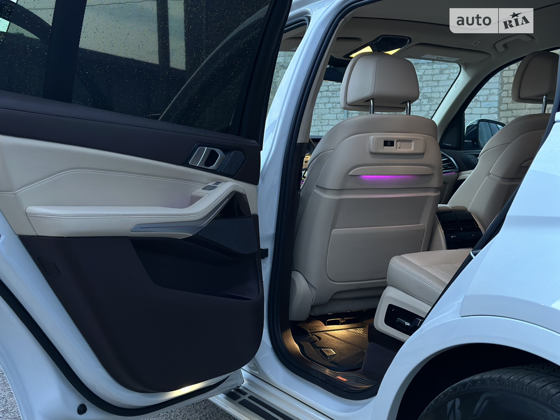 2019 BMW X7 - мініатюра 16