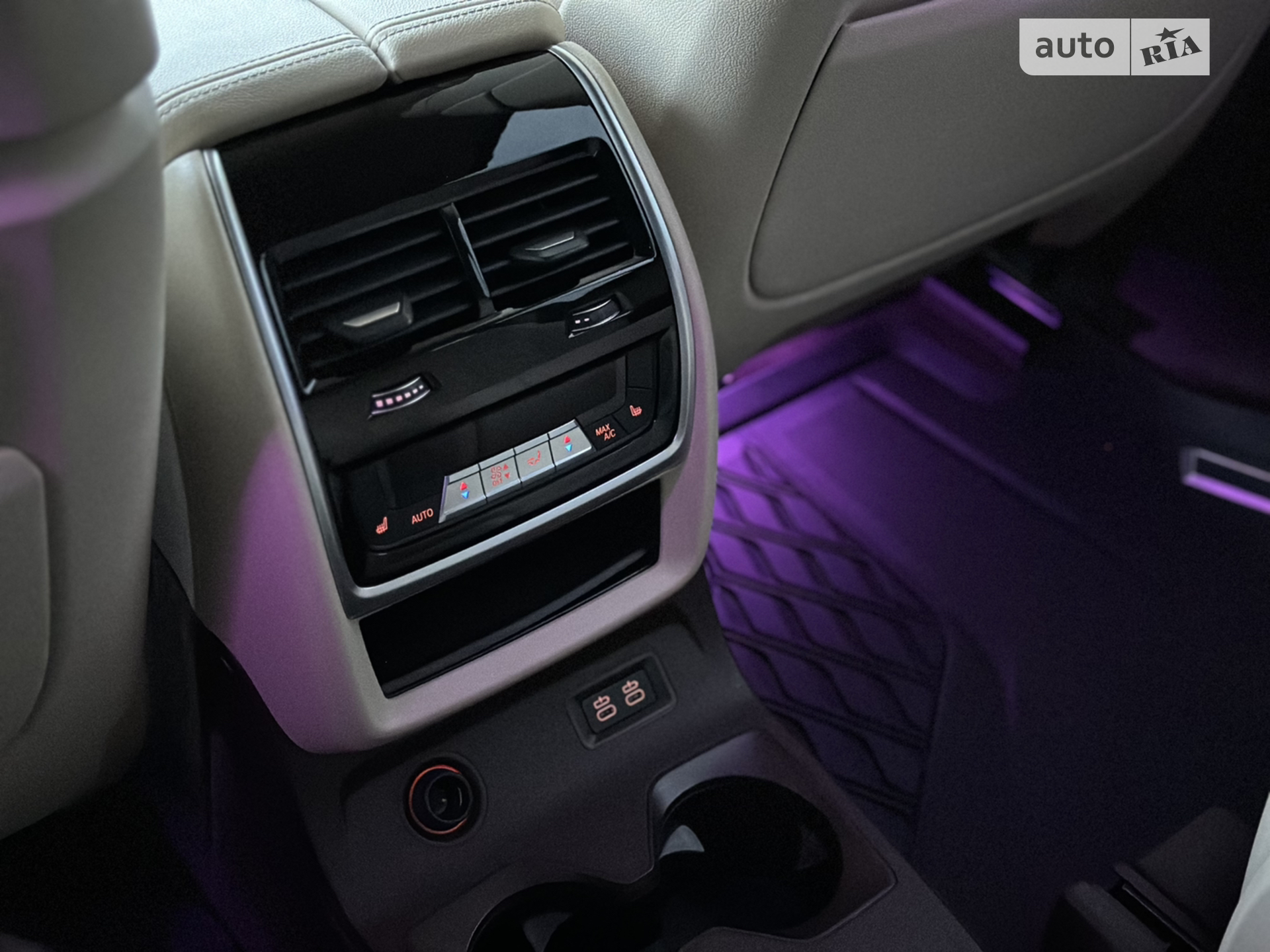 2019 BMW X7 - мініатюра 17
