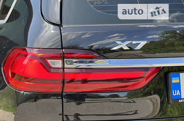 Позашляховик / Кросовер BMW X7 2022 в Дніпрі