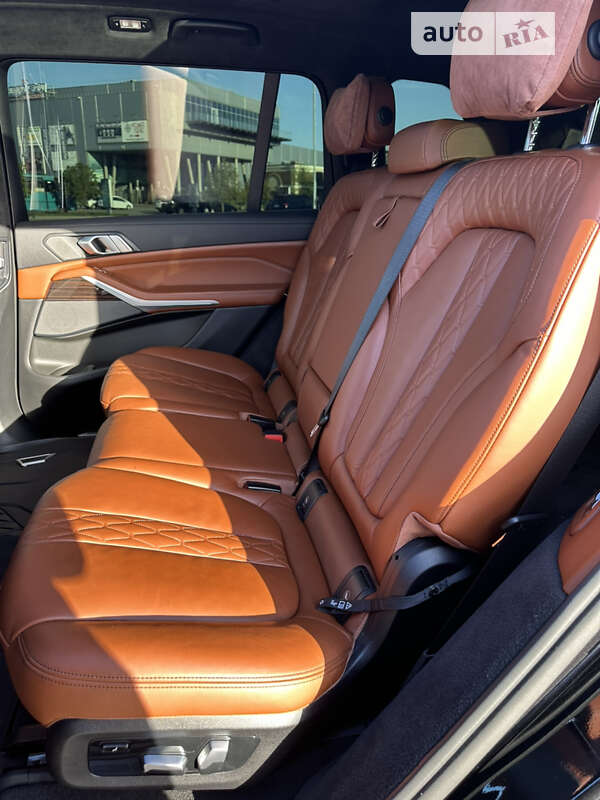 Внедорожник / Кроссовер BMW X7 2021 в Киеве фото 16 Внедорожник / Кроссовер BMW X7 2021 в Киеве