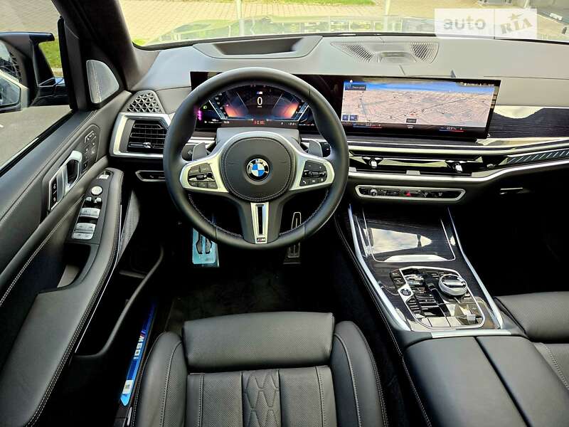 Внедорожник / Кроссовер BMW X7 2023 в Одессе