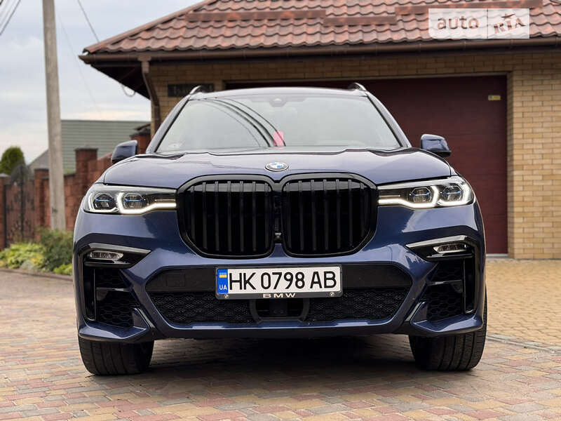 Внедорожник / Кроссовер BMW X7 2021 в Ровно