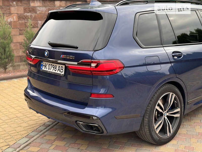 Внедорожник / Кроссовер BMW X7 2021 в Ровно