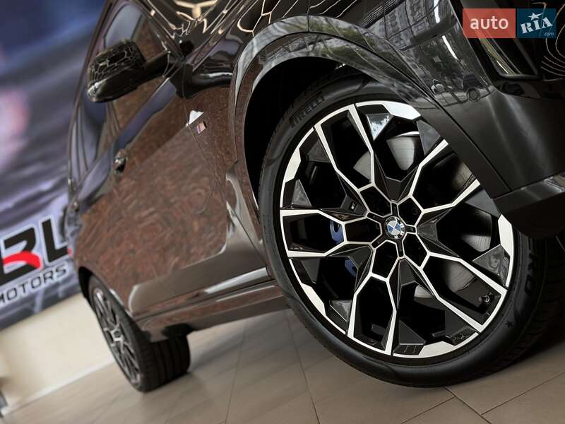 Внедорожник / Кроссовер BMW X7 2023 в Одессе