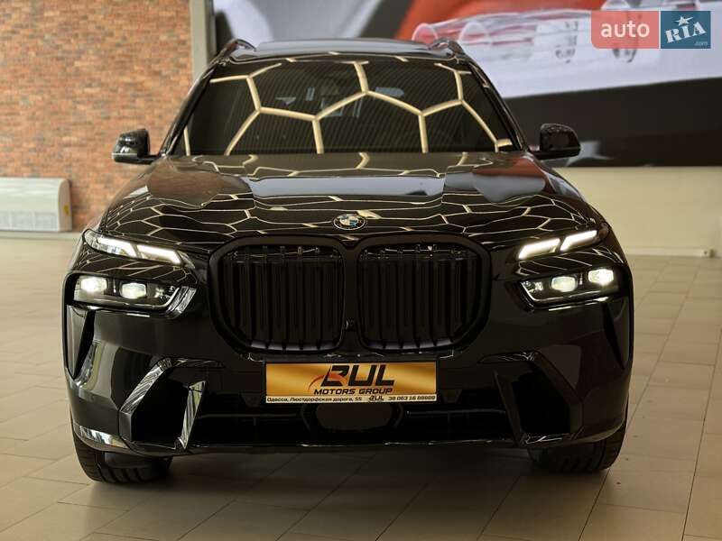 Внедорожник / Кроссовер BMW X7 2023 в Одессе