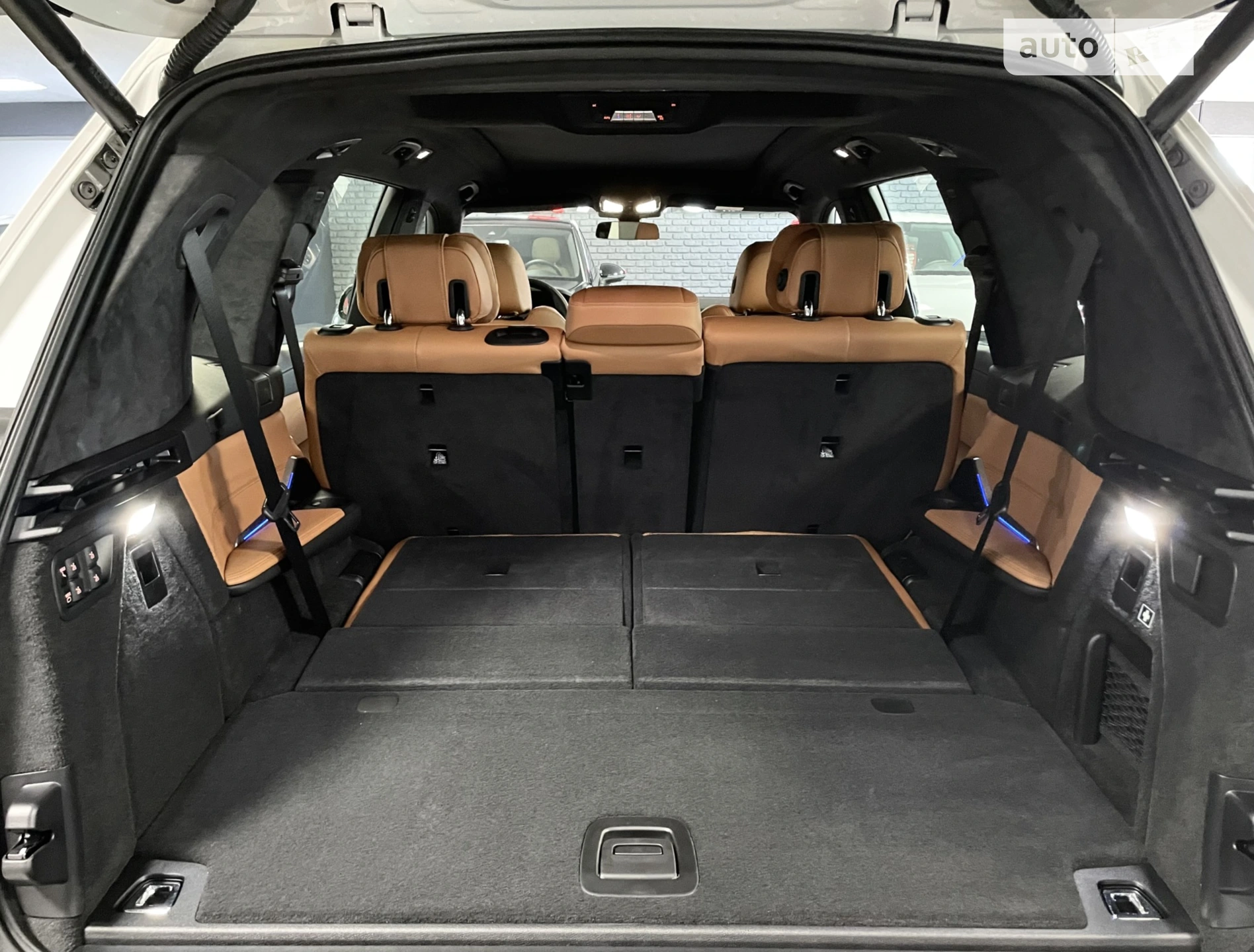 2022 BMW X7 - мініатюра 34