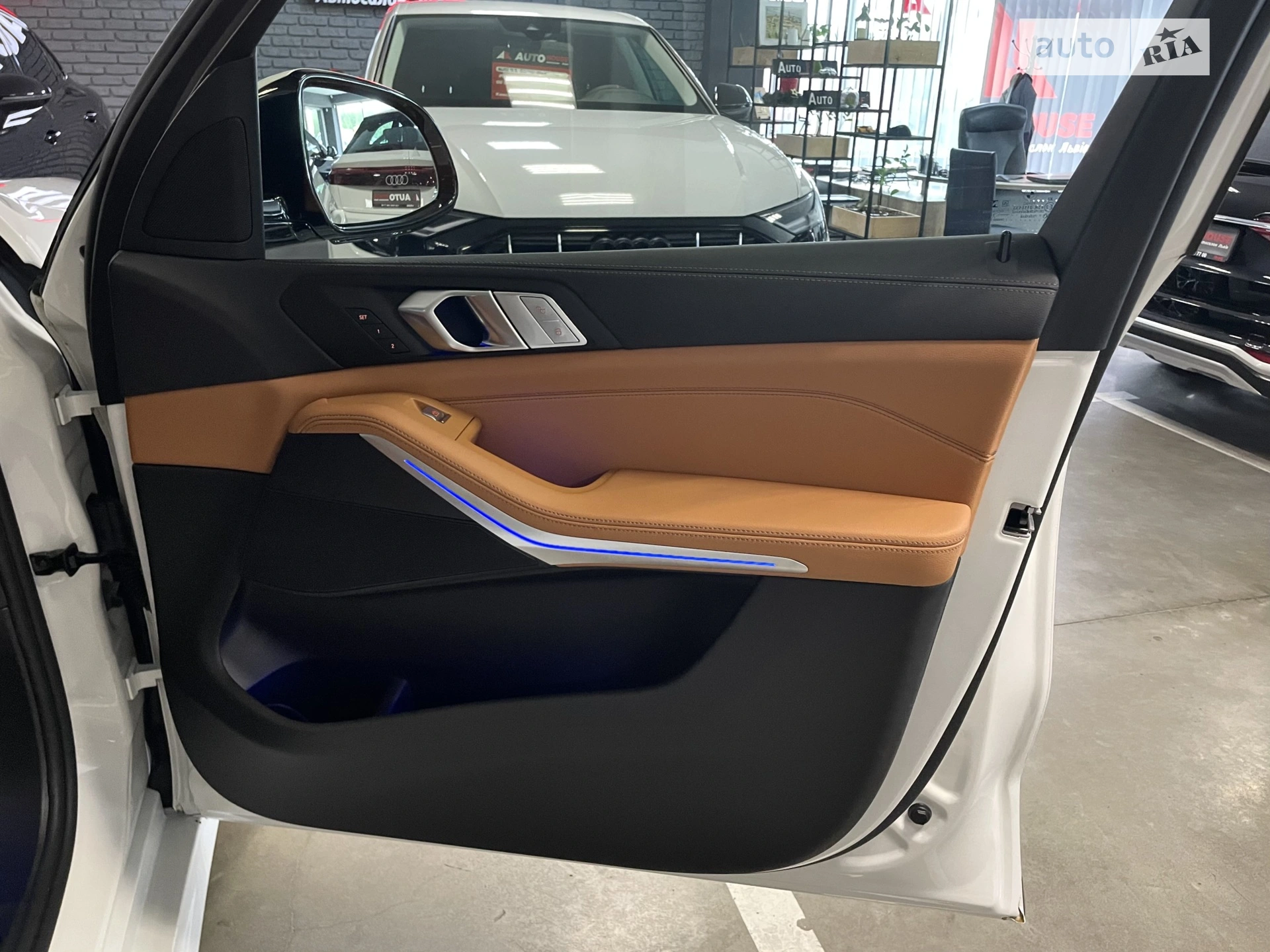 2022 BMW X7 - мініатюра 63
