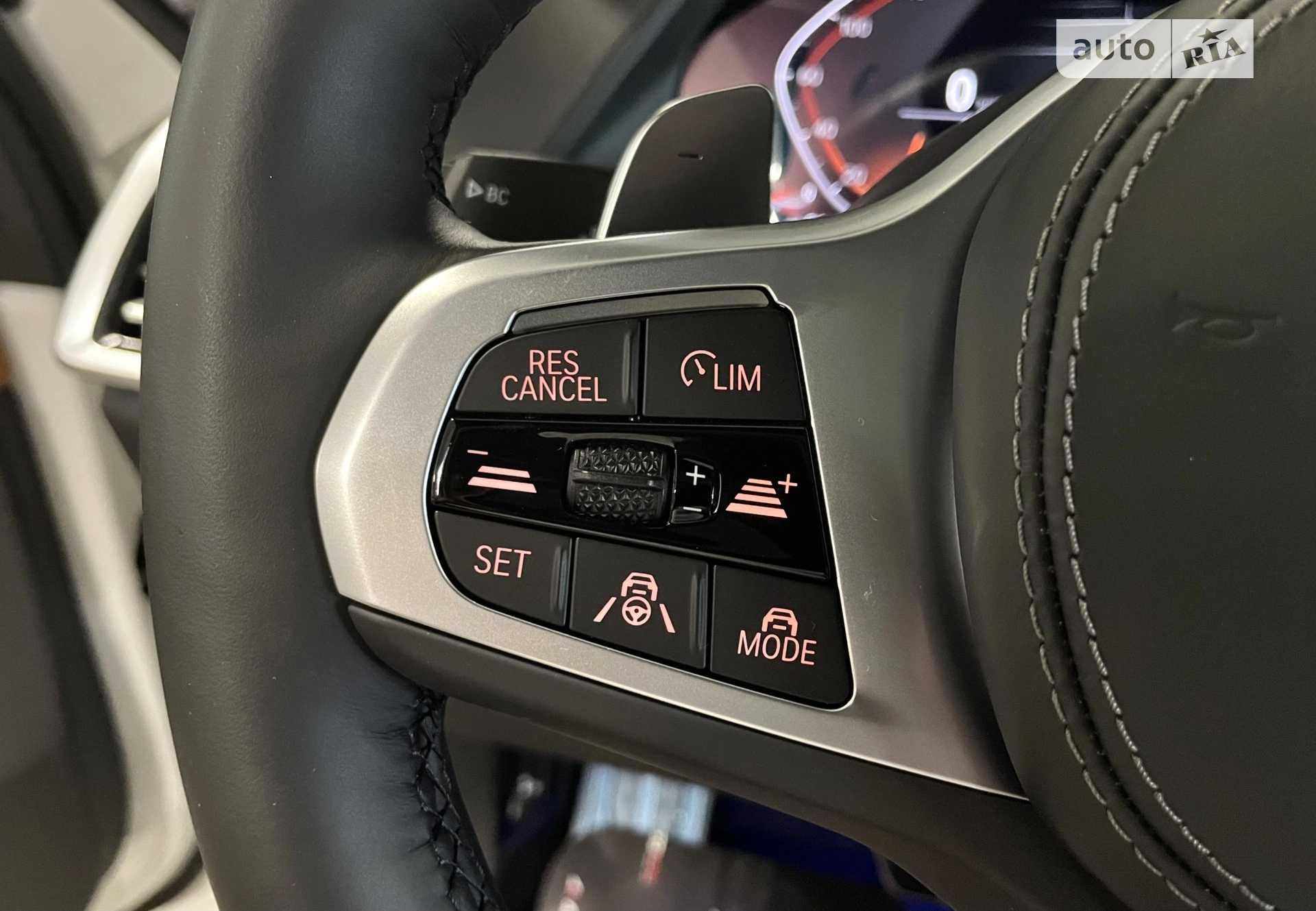 2022 BMW X7 - мініатюра 72