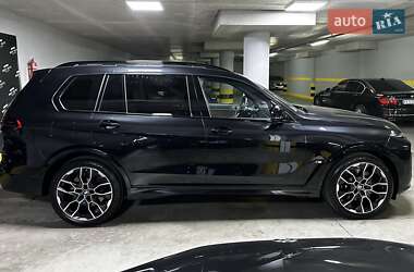 Позашляховик / Кросовер BMW X7 2024 в Києві