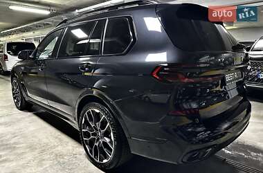 Позашляховик / Кросовер BMW X7 2024 в Києві