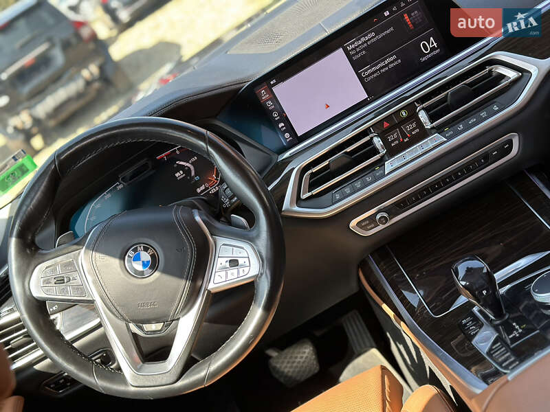 Внедорожник / Кроссовер BMW X7 2019 в Стрые