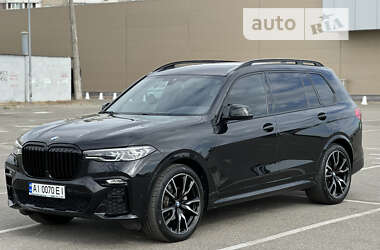 Внедорожник / Кроссовер BMW X7 2022 в Киеве