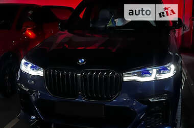 Внедорожник / Кроссовер BMW X7 2020 в Киеве