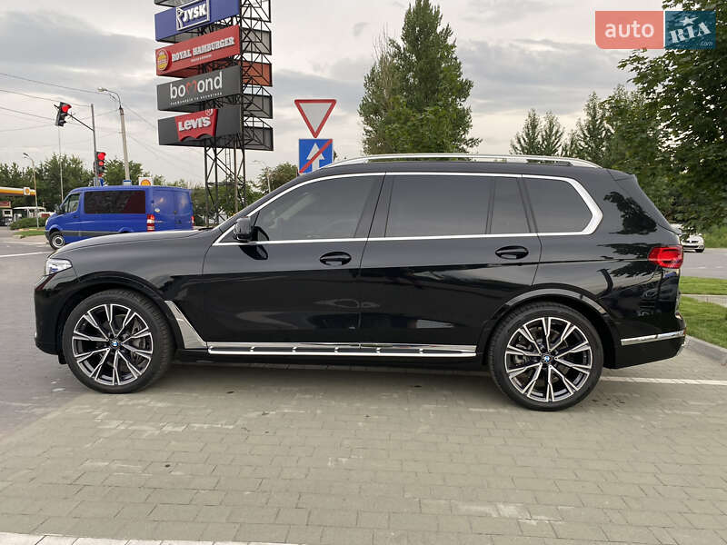 Внедорожник / Кроссовер BMW X7 2019 в Хмельницком