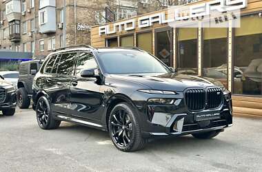 Внедорожник / Кроссовер BMW X7 2024 в Киеве