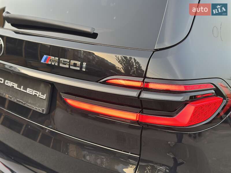 Внедорожник / Кроссовер BMW X7 2024 в Киеве