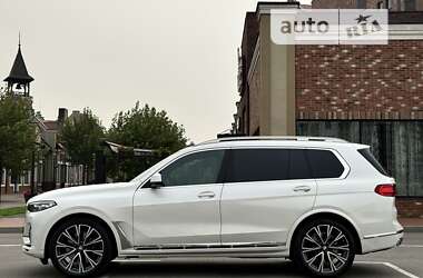 Внедорожник / Кроссовер BMW X7 2022 в Киеве