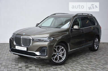 Позашляховик / Кросовер BMW X7 2021 в Києві