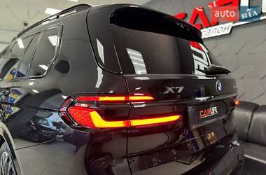 Внедорожник / Кроссовер BMW X7 2024 в 