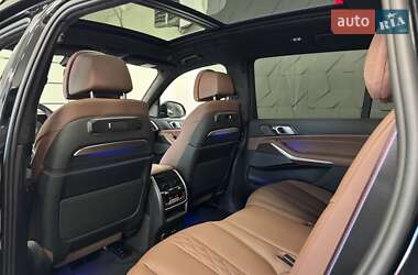 Внедорожник / Кроссовер BMW X7 2024 в 