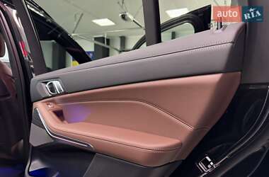 Внедорожник / Кроссовер BMW X7 2024 в 