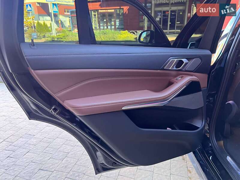 Позашляховик / Кросовер BMW X7 2019 в Львові