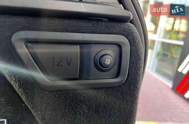 Позашляховик / Кросовер BMW X7 2019 в 