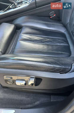 Позашляховик / Кросовер BMW X7 2019 в 
