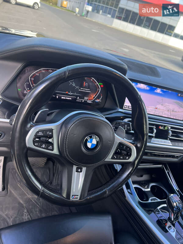 Внедорожник / Кроссовер BMW X7 2019 в Ужгороде